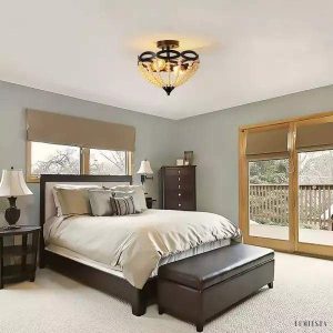 Lampy sufitowe w stylu rustykalnym z drewnianymi koralikami