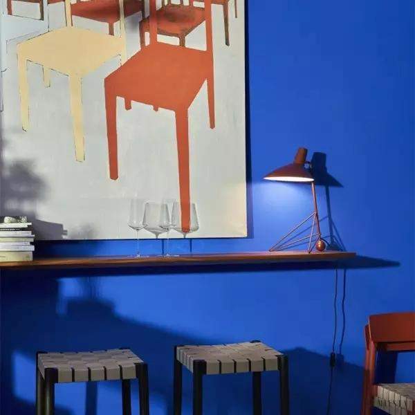 image_7-350.jpg Lampka stołowa w stylu minimalistycznym na tripodzie HM9