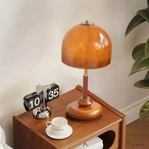 Lampka nocna vintage szklana brązowa z kopułą 50 cm