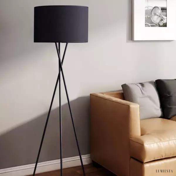 Czarna lampa stojąca LED na trójnogu do salonu, smukła forma i tekstylny klosz