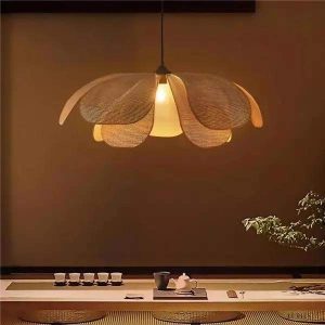 Petal - Rattanowy żyrandol rustykalny w kształcie płatków
