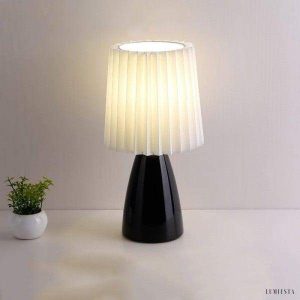 Nowoczesna urocza lampa stołowa plisowana w trzech kolorach