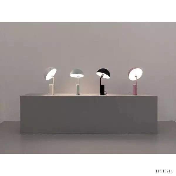 Lampa stołowa Cap z regulowanym kloszem w nowoczesnym stylu
