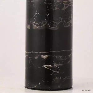 Lampa stołowa cylindryczna z marmurową podstawą i złotymi akcentami