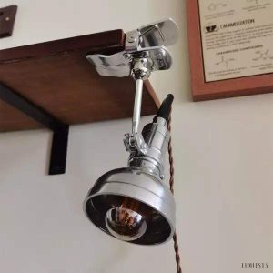 Retro lampa klipsowa industrialna w stylu retro