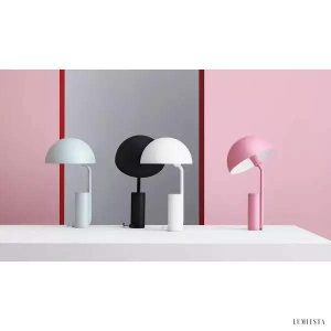 Lampa stołowa Cap z regulowanym kloszem w nowoczesnym stylu