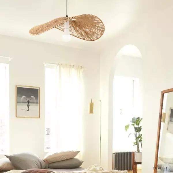 image_9-59.jpg Rattanowa lampa wisząca Wabi Sabi ze słomkowym kapeluszem