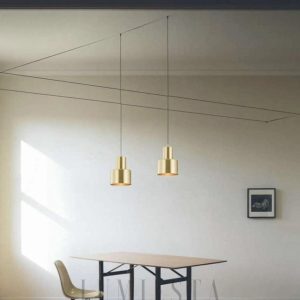 Nowoczesna lampa wisząca złota minimalistyczna styl loftowy