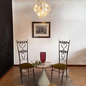 Lampa wisząca Vintage Murano 45 cm - pełny widok żyrandola z irydyzującym szkłem i metalem