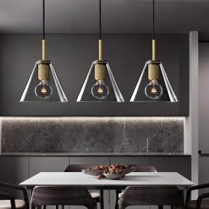Lampa wisząca szklana w mosiężnej oprawie styl industrialny