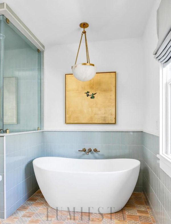 Istarna - lampa wisząca półokrągła z alabastru i metalu