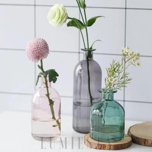 wm_11533763897694575401.jpg Szklany wazon dekoracyjny w nowoczesnym stylu 11 cm