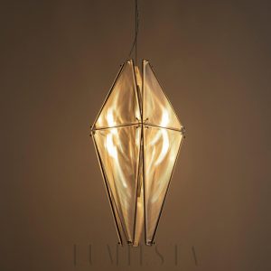 Fragment 08 - lampa wisząca chrom stal nierdzewna w ujęciu pod kątem