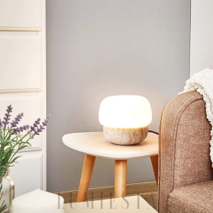 Doudou - Beżowa okrągła lampa stołowa z trawertynu