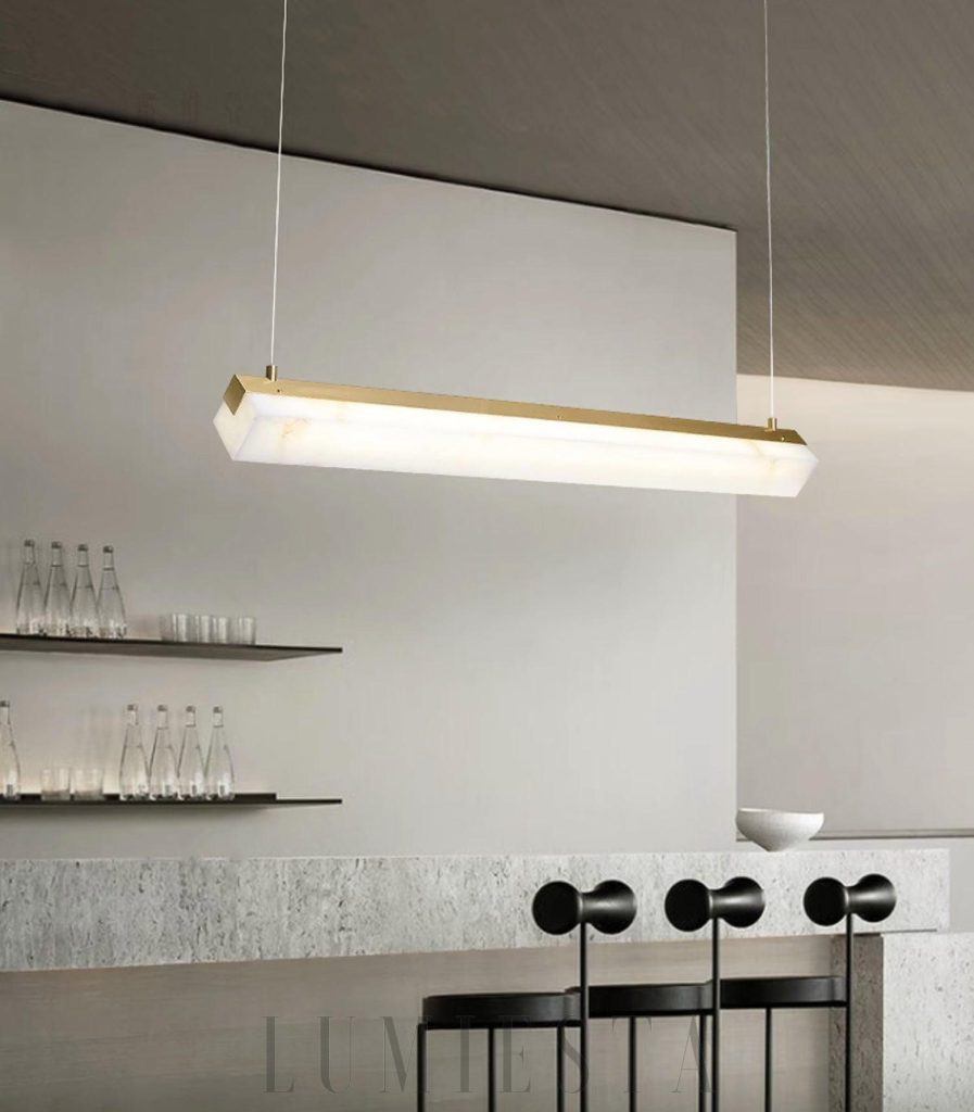 Lampa wisząca Mino z alabastru - prostokątny klosz w jasnym, równym świetle