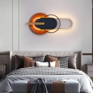 Lampa Sunset II w stylu nowoczesnym - detal metalowej czaszy i żelaznego mocowania