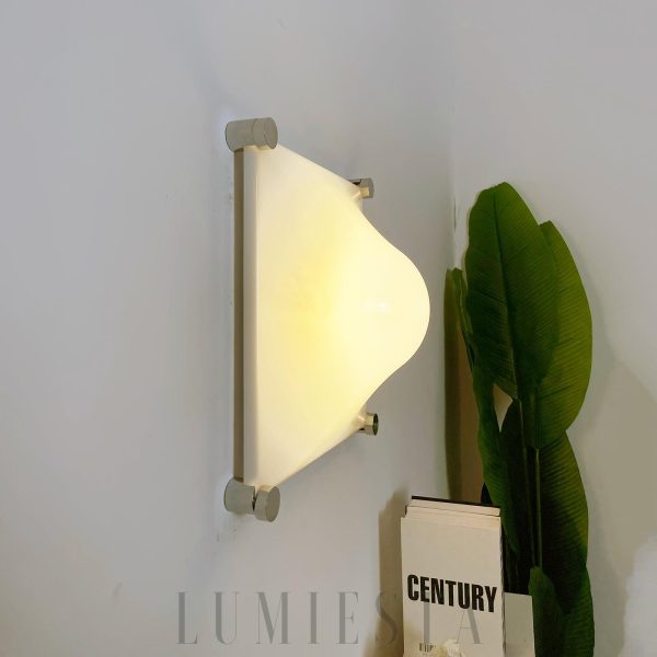 Lampa ścienna Acrylic Bolla w kształcie eleganckiej kuli