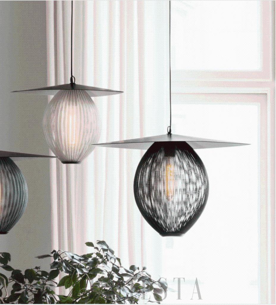 Lampa wisząca aluminiowa biała Gubi - widok głównego modelu