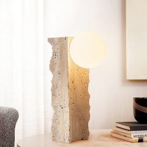 Lampa stołowa trawertynowa kolumna z kulistym kloszem beżowa