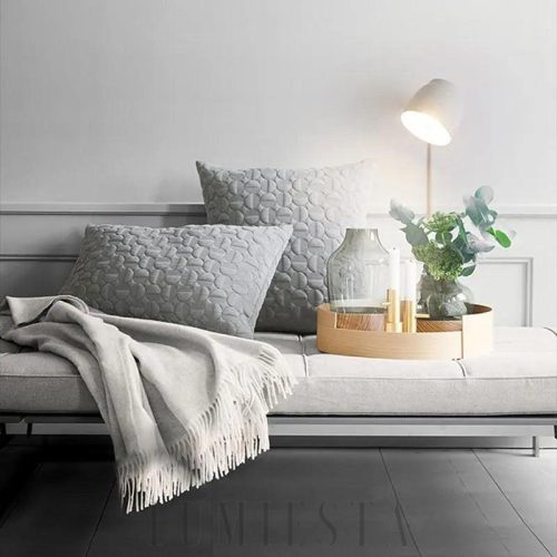 wm_13096391072725797538.jpg Skandynawska lampka nocna z minimalistycznym kloszem