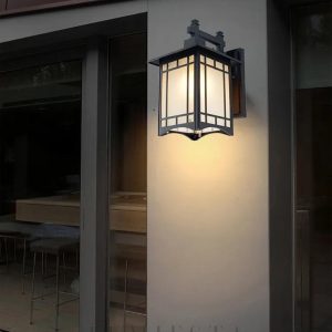 Lampa ścienna zewnętrzna Pavilion domek czarno-brązowa