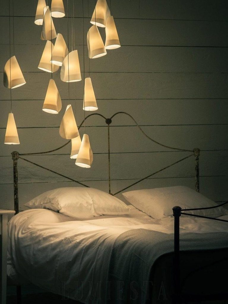 Nowoczesny klaster lamp wiszących Series 21 - widok z boku na układ ramion