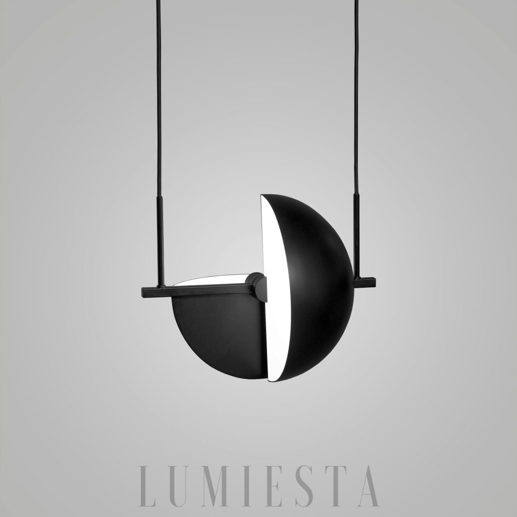 Lampa wisząca Trapeze 28 cm w czerni - ujęcie pokazujące geometryczny kształt