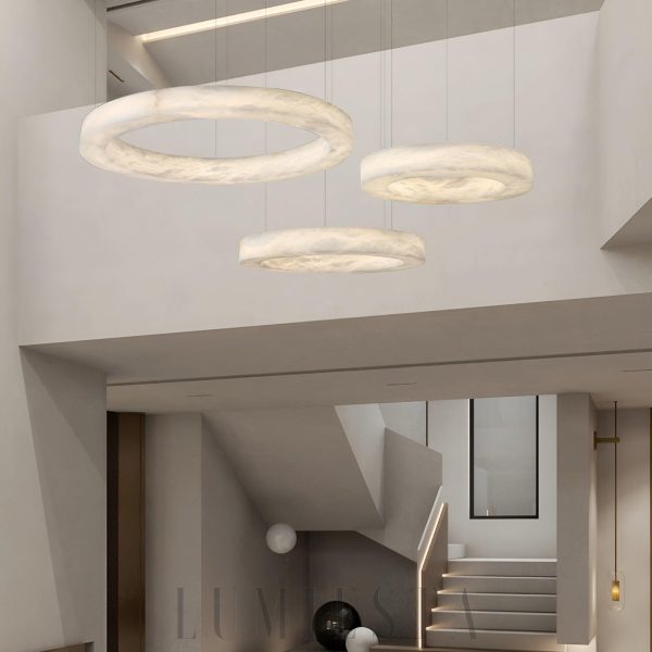 wm_14458613746639998659.jpg Marika - Nowoczesny żyrandol z alabastru w kolorze mosiądzu