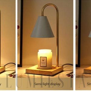 Lampka biurkowa z metalowym kloszem, widok z boku i prosta podstawa