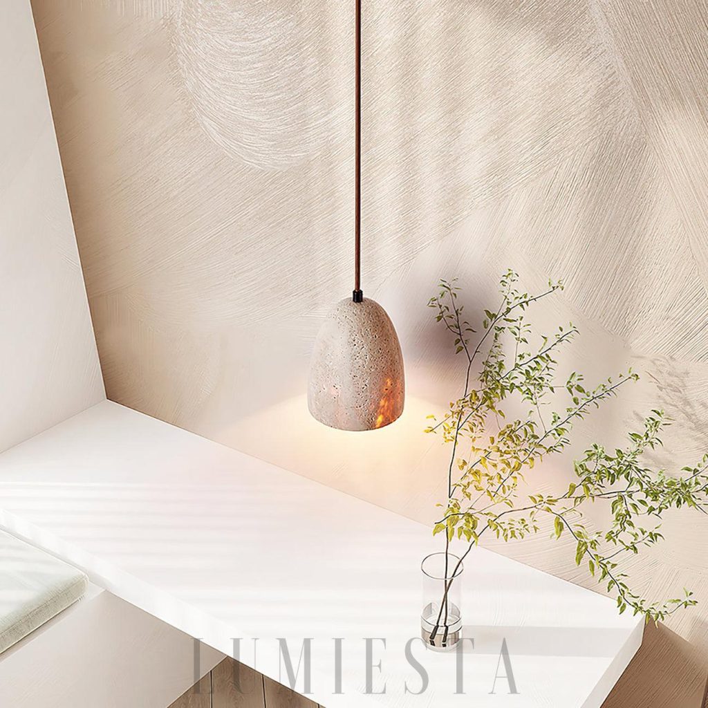 Grace - lampa wisząca z naturalnego trawertynu, widok od dołu na 1 punkt światła