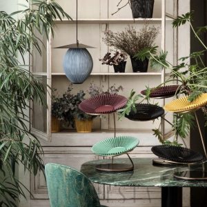 Gubi - Lampa wisząca w różnych kolorach i rozmiarach