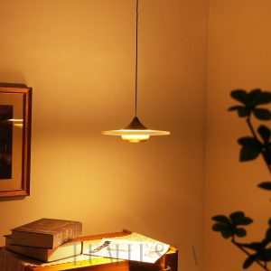 Stratford - Alabastrowa lampa wisząca, złoto-czarna