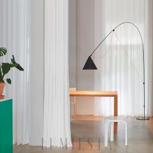 Lampa Podłogowa NOAH Czarna Styl Minimalistyczny 142/166cm