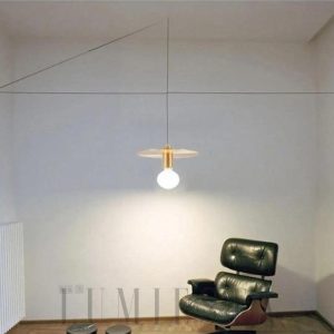 Nowoczesna lampa wisząca złota minimalistyczna styl loftowy