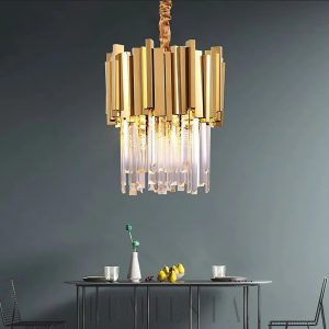 Luksusowa złota lampa Bourbons kryształowa 30x41 cm - widok od przodu z wieloma kryształowymi zwisami