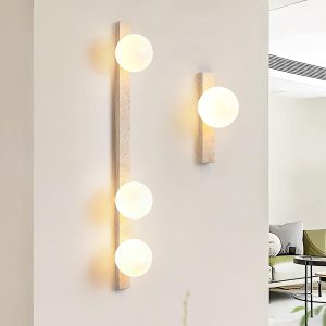 Verty - Pionowy kinkiet trawertynowy z kulistymi kloszami 95 cm