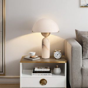 Peono - Alabastrowa lampa stołowa ze szklanym kloszem, biała ze złotym akcentem, 30 x 45 cm