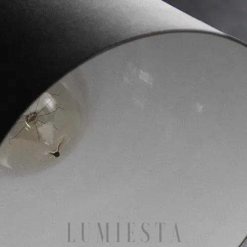 Elegancka lampa ścienna czarna ze złotym akcentem