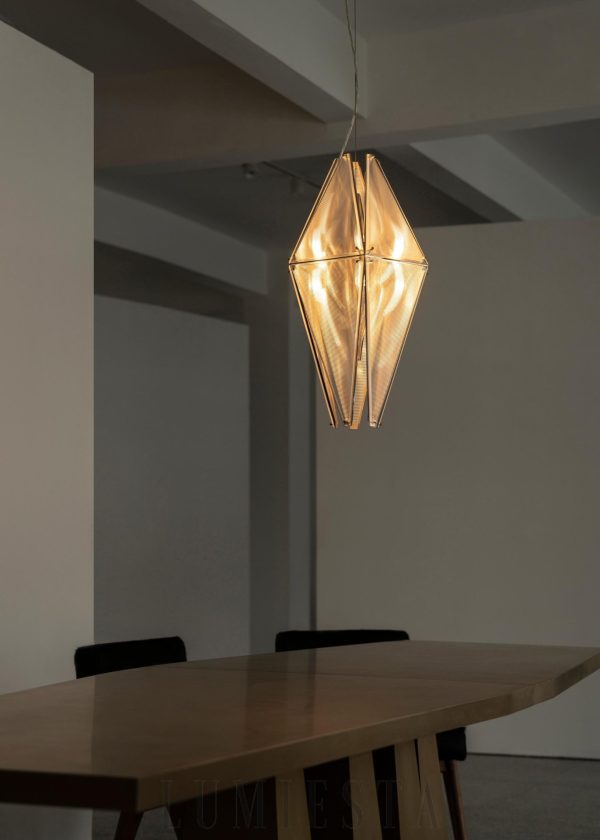 Fragment 08 - lampa wisząca ze stali nierdzewnej w chromie, boczny profil