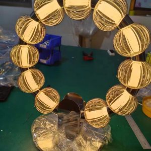 Amulet - Lampa Stołowa Srebrna Okrągła 42cm LED 25W