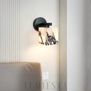 wm_17959140521201197987.jpg Marmurowa elegancka lampa ścienna kostka 8x13cm Biały Ciepła