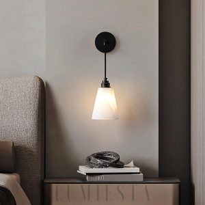 wm_18327166446477913487.jpg Mykonos - Lampa ścienna stożkowa Alabaster biało-złota