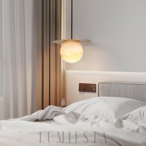 Borra - Lampa wisząca w stylu mosiądzu z alabastrową kulą
