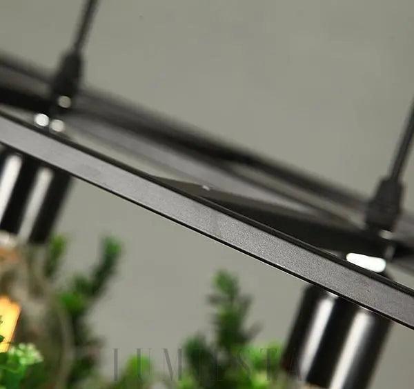 Lampa wisząca z roślinami w nowoczesnym stylu industrialnym