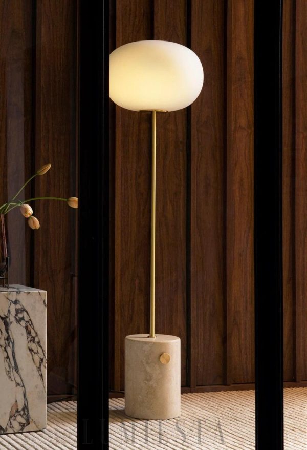 Choyu - Podłogowa z kulistym kloszem — złota lub czarna