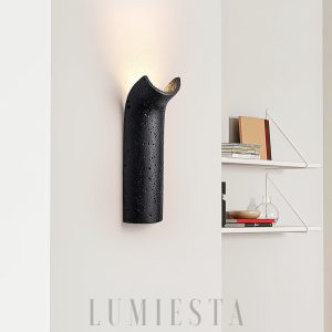 Kinkiet Hobart z trawertynu zakrzywiony ciepłe światło