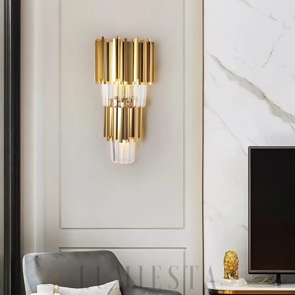 Lampa ścienna Bourbons Grand - ujęcie całej formy w złotym wykończeniu