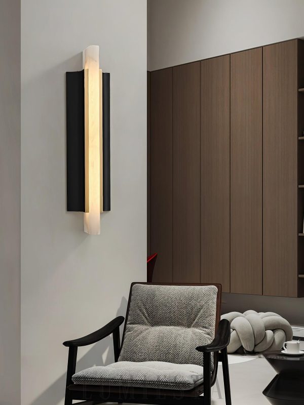 wm_5318910308458254982.jpg Alabaster Timide lampa ścienna smukła biało czarna 12x50 cm