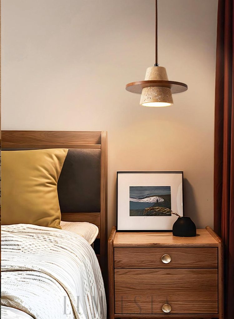 Conical - lampa wisząca z trawertynu i drewna, całość w stylu vintage