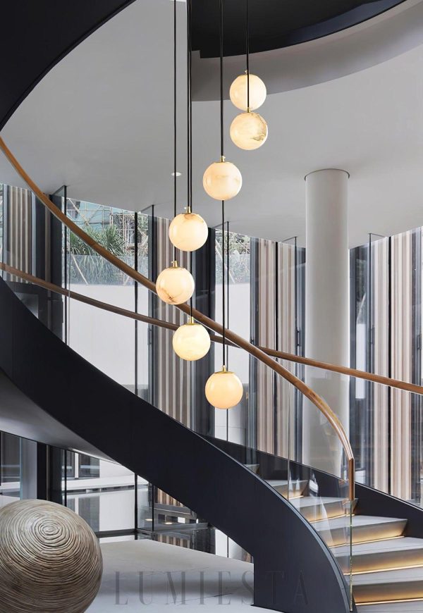 Romeria - lampa wisząca w kształcie kul w stylu nowoczesnym